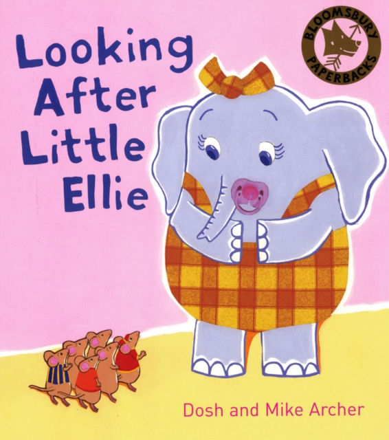 Looking After Little Ellie, Paperback Book