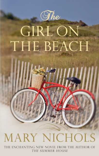 The Girl on the Beach : Wartime love and fate, Paperback / softback Book
