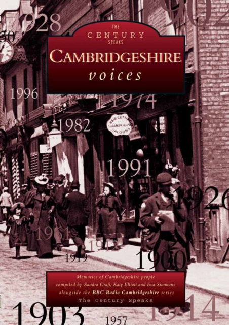 Cambridgeshire Voices, Paperback / softback Book