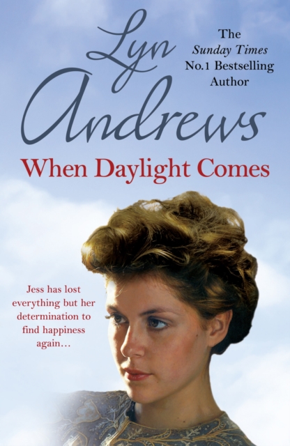 When Daylight Comes : An engrossing saga of family, tragedy and escapism, EPUB eBook