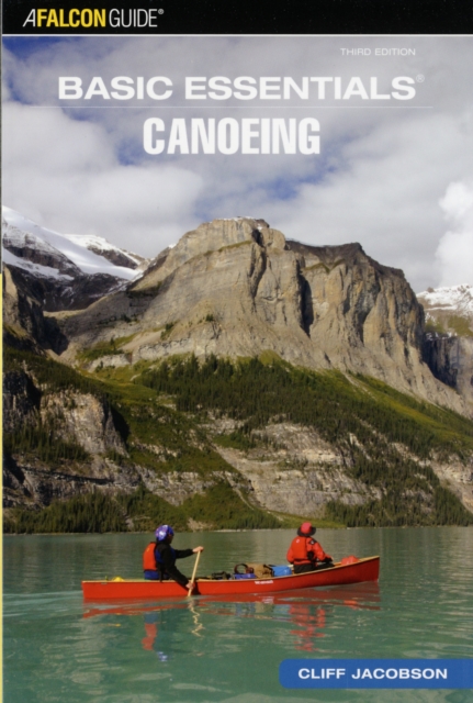 Basic Essentials (R) Canoeing, Paperback / softback Book