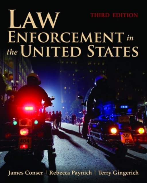 Law Enforcement In The United States, Paperback / softback Book