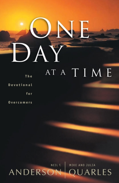 One Day at a Time - The Devotional for Overcomers, Paperback / softback Book
