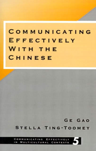 Communicating Effectively with the Chinese, Paperback / softback Book