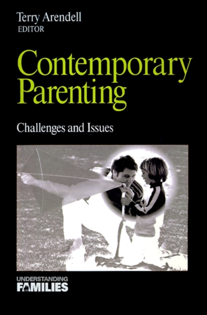 Contemporary Parenting : Challenges and Issues, Paperback / softback Book