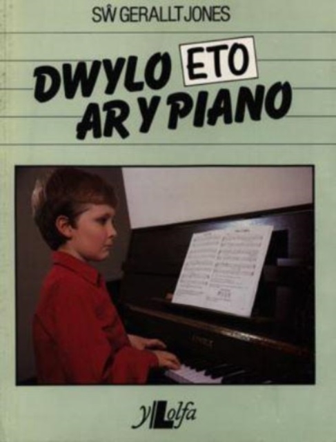 Dwylo Eto ar y Piano, Paperback / softback Book