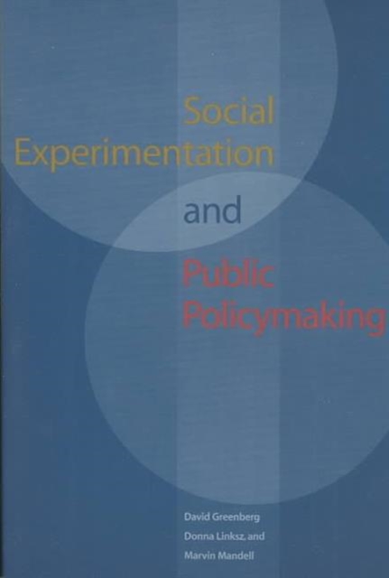 Social Experimentation and Public Policy, Paperback / softback Book