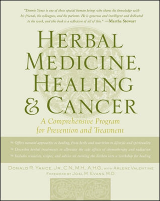 Herbal Medicine, Healing & Cancer, Paperback / softback Book
