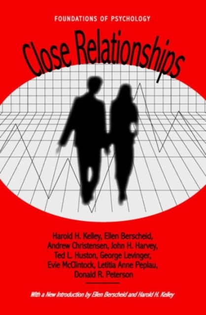 Close Relationships, Paperback / softback Book