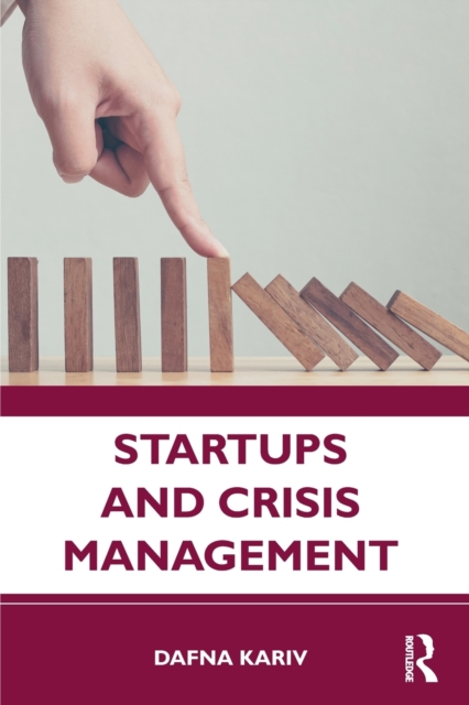 Startups and Crisis Management, Paperback / softback Book