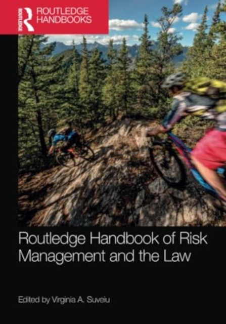 Routledge Handbook of Risk Management and the Law, Paperback / softback Book