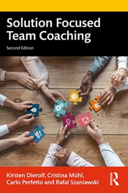 Solution Focused Team Coaching, Paperback / softback Book