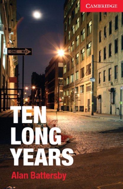 Ten Long Years Level 1 Beginner/Elementary, Paperback / softback Book