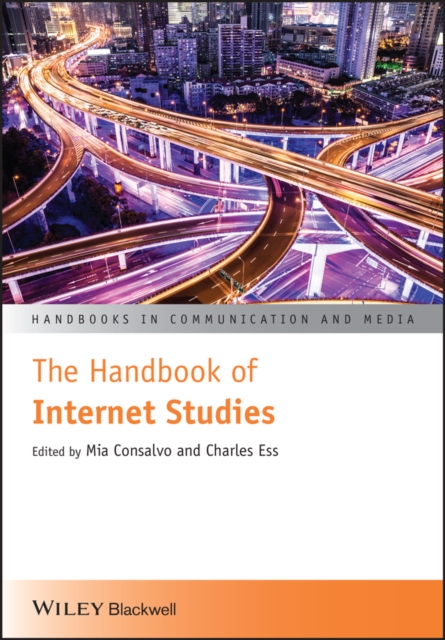 The Handbook of Internet Studies, Paperback / softback Book
