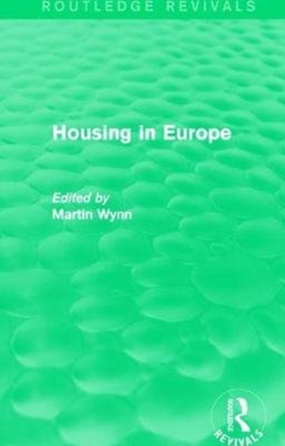 Routledge Revivals: Housing in Europe (1984), Paperback / softback Book