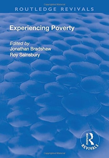Experiencing Poverty, Hardback Book