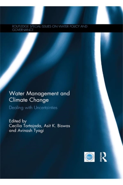 Water Management and Climate Change : Dealing with Uncertainties, EPUB eBook