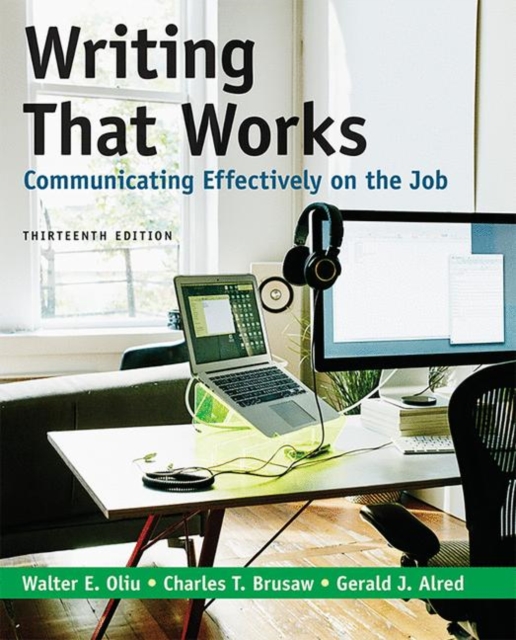 Writing That Works: Communicating Effectively on the Job, Paperback / softback Book