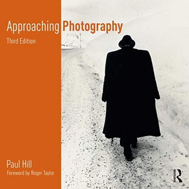 Approaching Photography, Paperback / softback Book