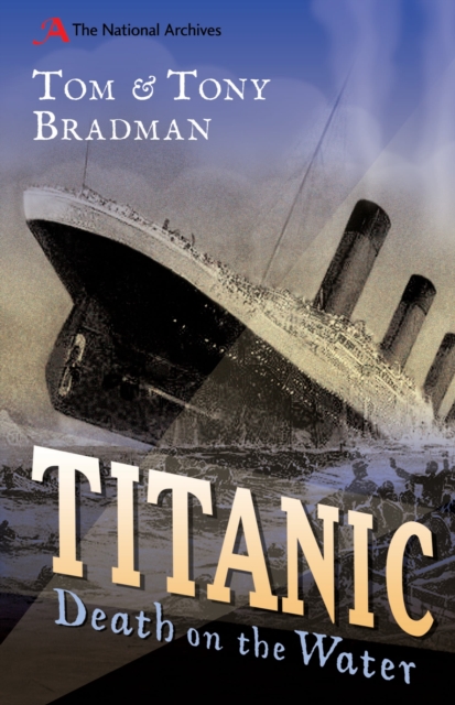 Titanic : Death on the Water, Paperback / softback Book