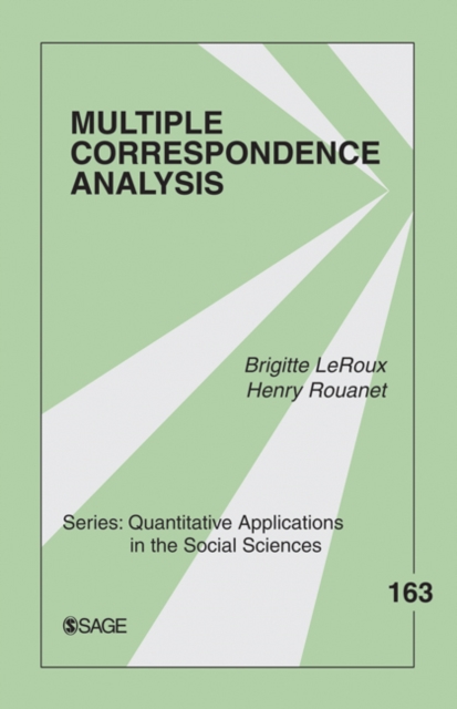 Multiple Correspondence Analysis, Paperback / softback Book