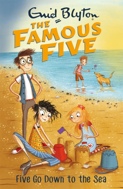 Famous Five: Five Go Down To The Sea : Book 12, Paperback / softback Book