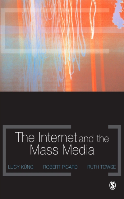 The Internet and the Mass Media, EPUB eBook