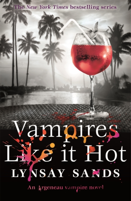 Vampires Like It Hot : Book Twenty-Eight, Paperback / softback Book
