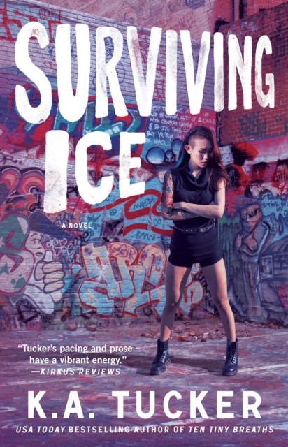 Surviving Ice : A Novel, Paperback / softback Book