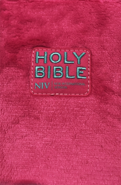 NIV Pocket Fluffy Pink Bible, Hardback Book