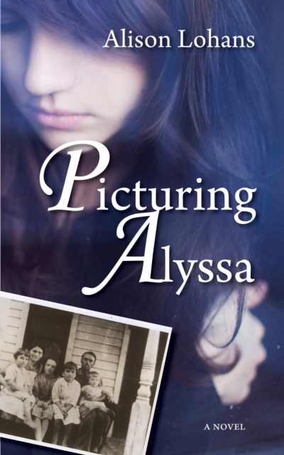 Picturing Alyssa, Paperback / softback Book