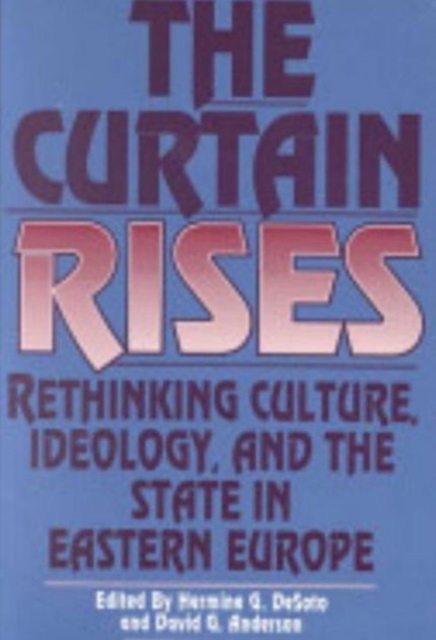The Curtain Rises, Paperback / softback Book