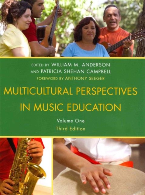 Multicultural Perspectives in Music Education, Paperback / softback Book