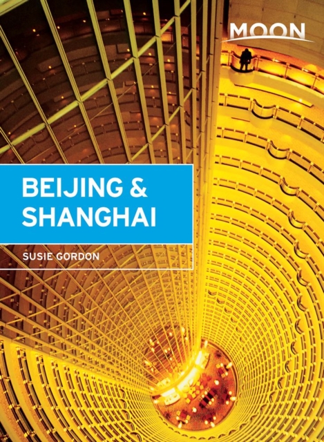 Moon Beijing & Shanghai, Paperback / softback Book