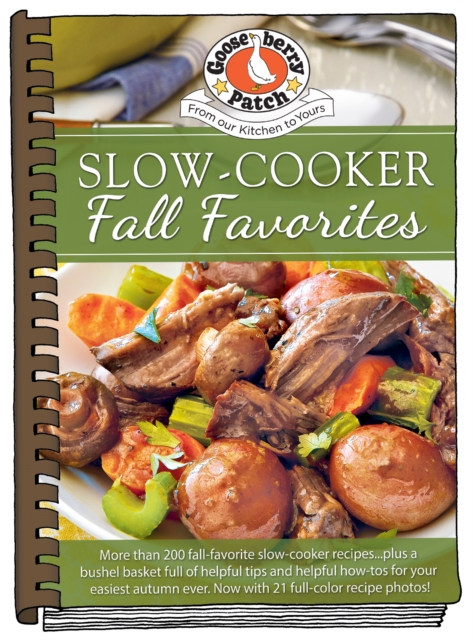 Slow-Cooker Fall Favorites, Hardback Book