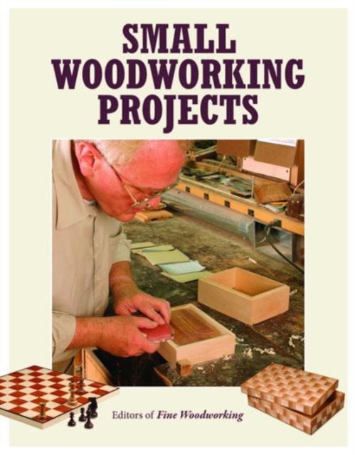 Small Woodworking Projects, Paperback / softback Book