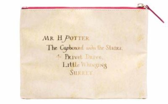 Harry Potter: Hogwarts Acceptance Letter Accessory Pouch, Other printed item Book