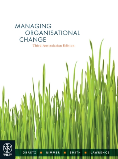 Managing Organisational Change, Paperback Book