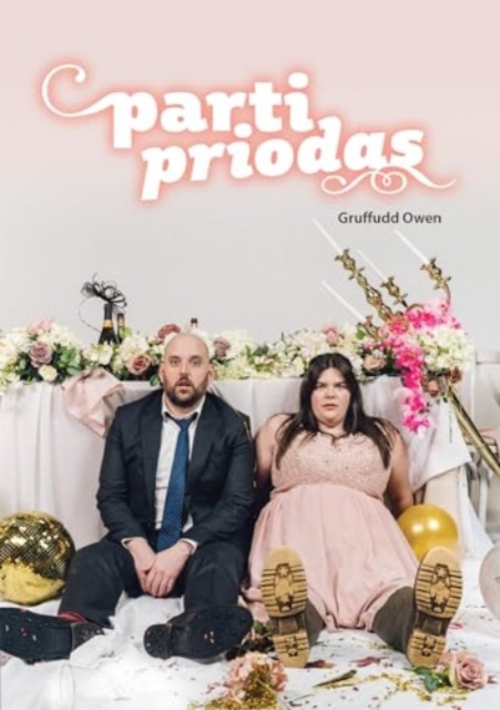 Parti Priodas, Paperback / softback Book