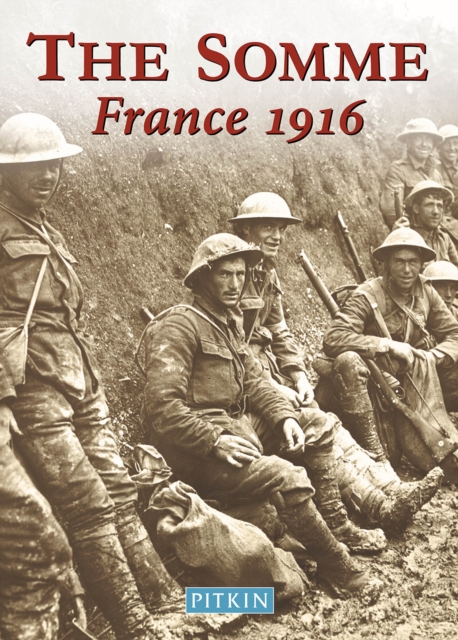 The Somme - English : France 1916, Paperback / softback Book