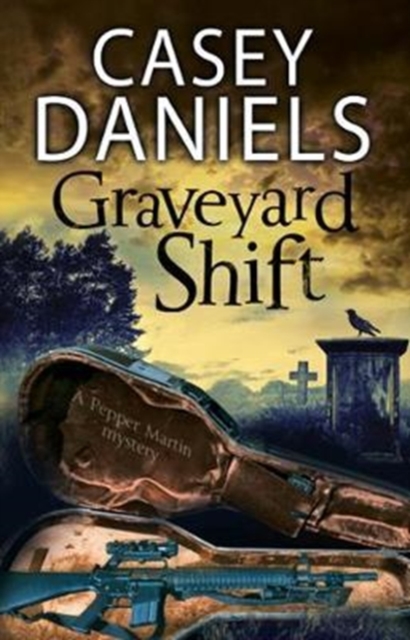 Graveyard Shift, Paperback / softback Book