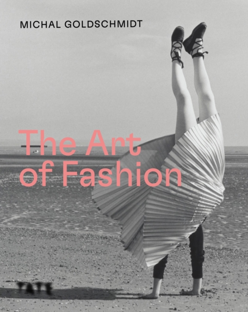 The Art of Fashion, Hardback Book