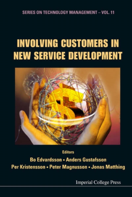 Involving Customers In New Service Development, Hardback Book