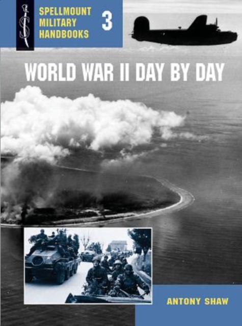 WW2 Day by Day, Paperback / softback Book