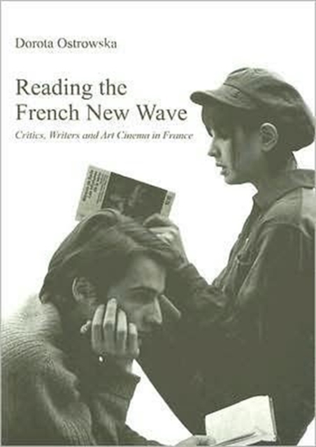 Reading the French New Wave, Paperback / softback Book