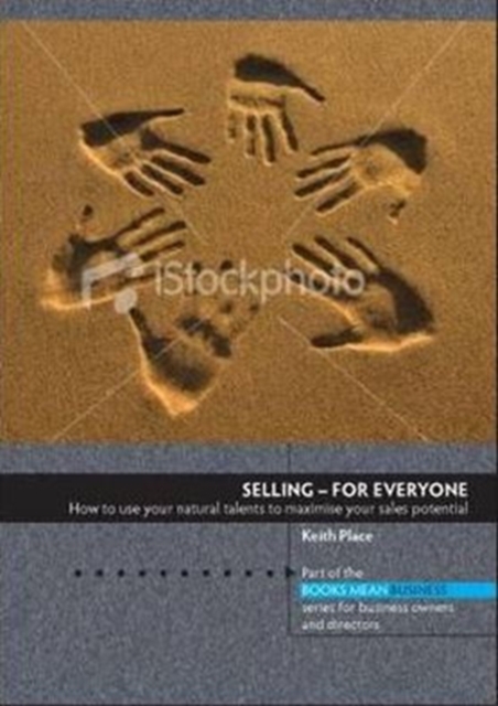 Selling - For Everyone, Paperback / softback Book
