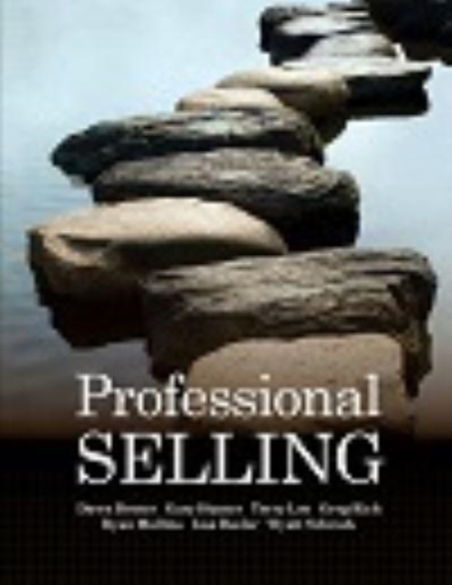 Professional Selling, Paperback / softback Book