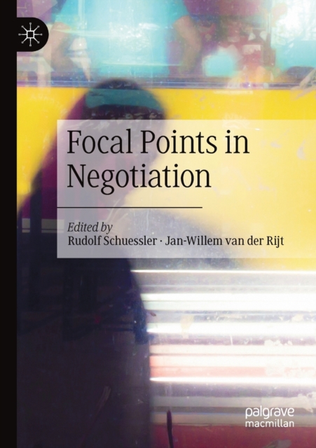 Focal Points in Negotiation, Paperback / softback Book