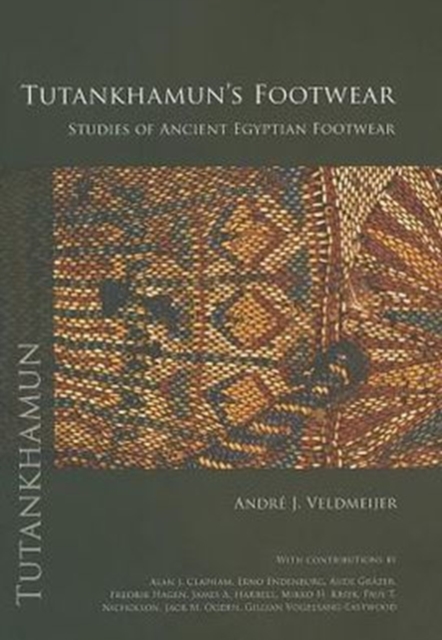 Tutankhamun's Footwear, Paperback / softback Book